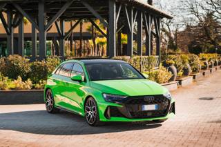 Audi RS 3 Sportback foto 1