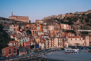 Tra Scilla e Cariddi · Zancle Luxury Rent